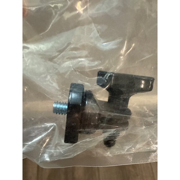 Go Pro SP Gadgets   Tripod Screw Adapter NEW GoPro - Picture 5 of 5